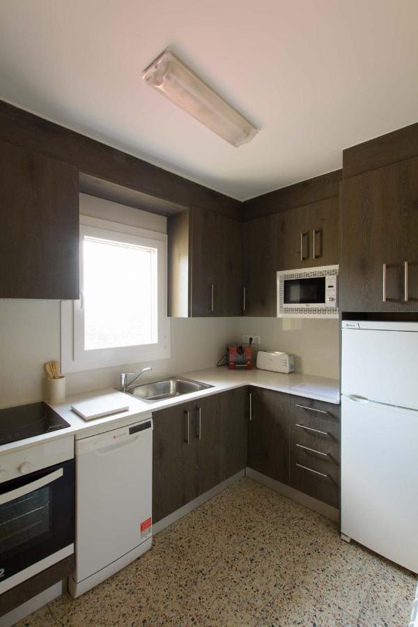 Apartaments La Pertusa 2O Corca  Екстер'єр фото